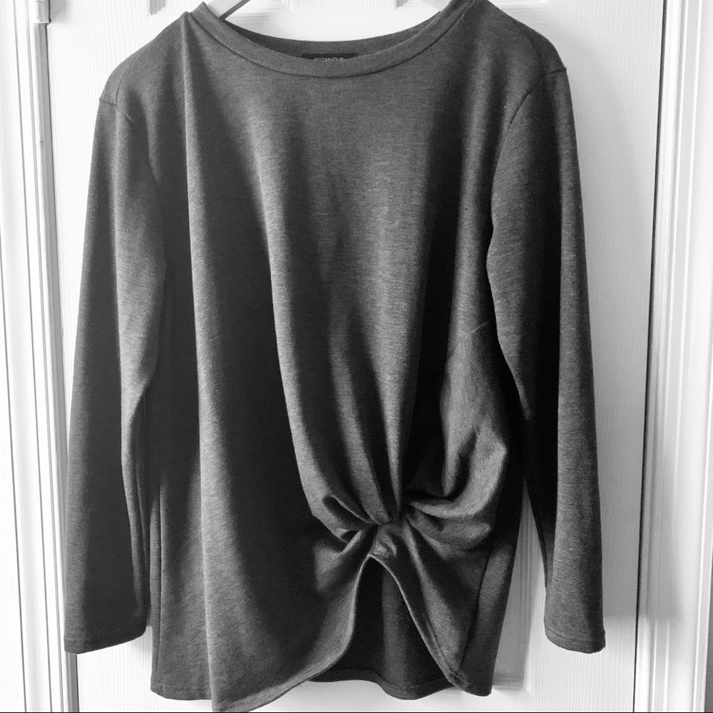 Grey twist knot shirt